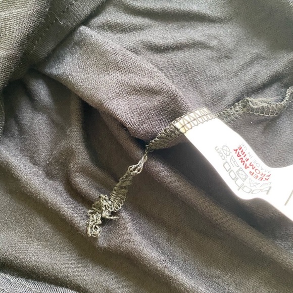 BUNDLE - 2 NWT Black midi pencil skirts from BooHoo - Picture 16 of 16